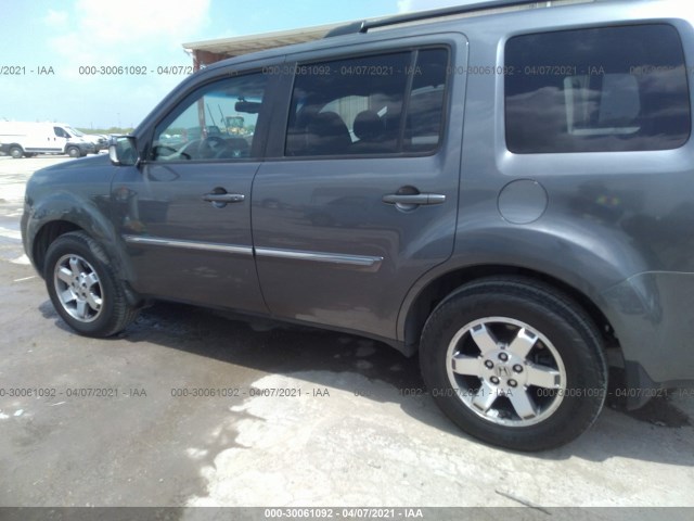 Photo 5 VIN: 5FNYF4H98AB019975 - HONDA PILOT 