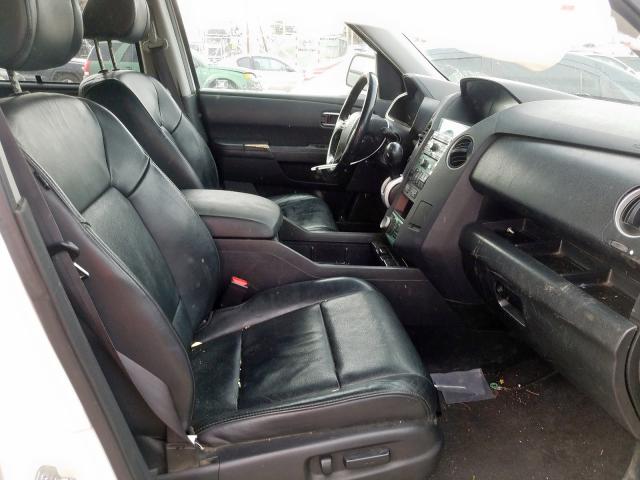 Photo 4 VIN: 5FNYF4H98BB028595 - HONDA PILOT TOUR 