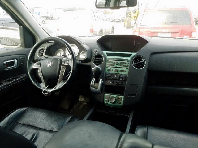 Photo 8 VIN: 5FNYF4H98BB028595 - HONDA PILOT TOUR 