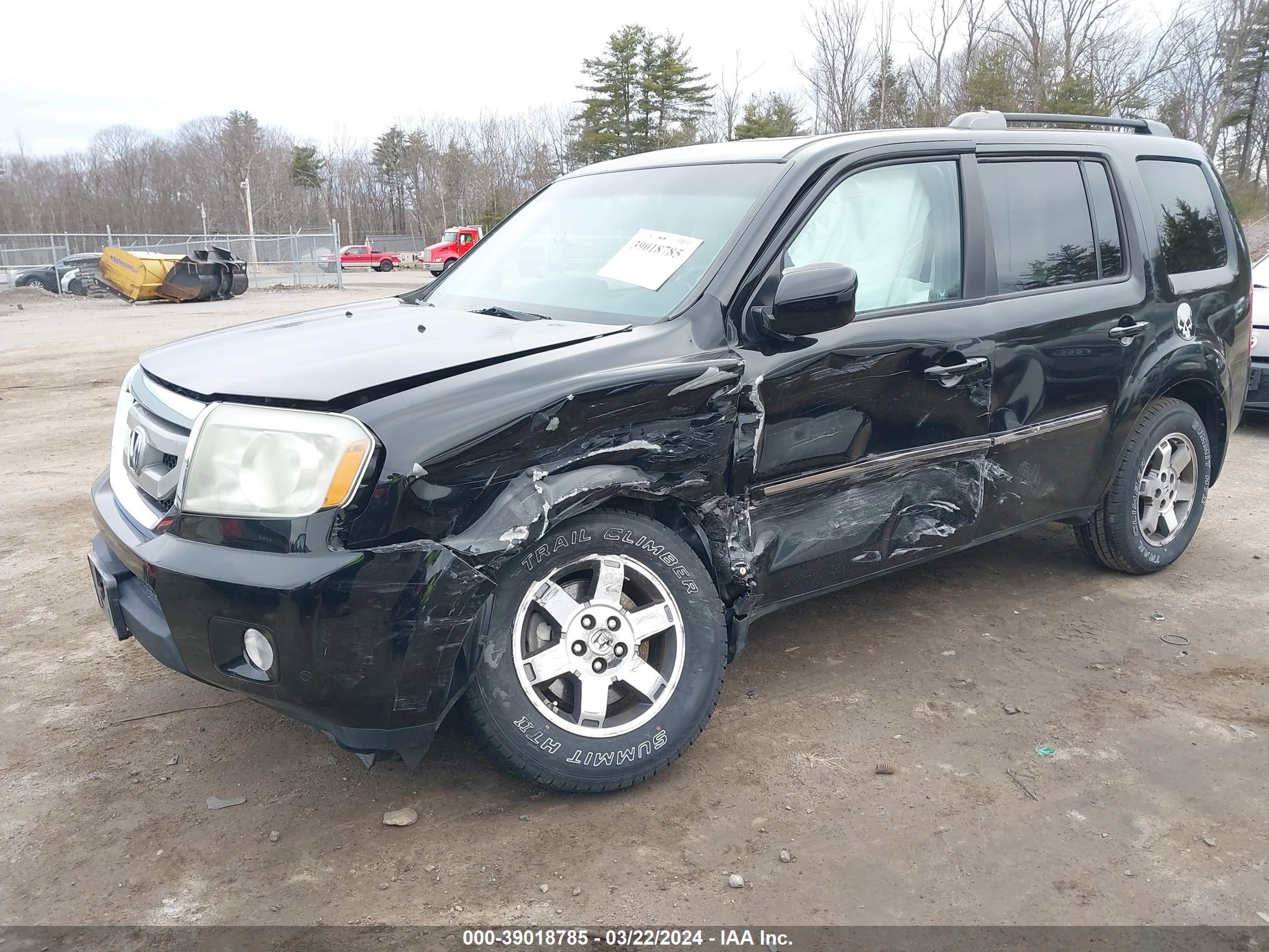 Photo 1 VIN: 5FNYF4H98BB080969 - HONDA PILOT 