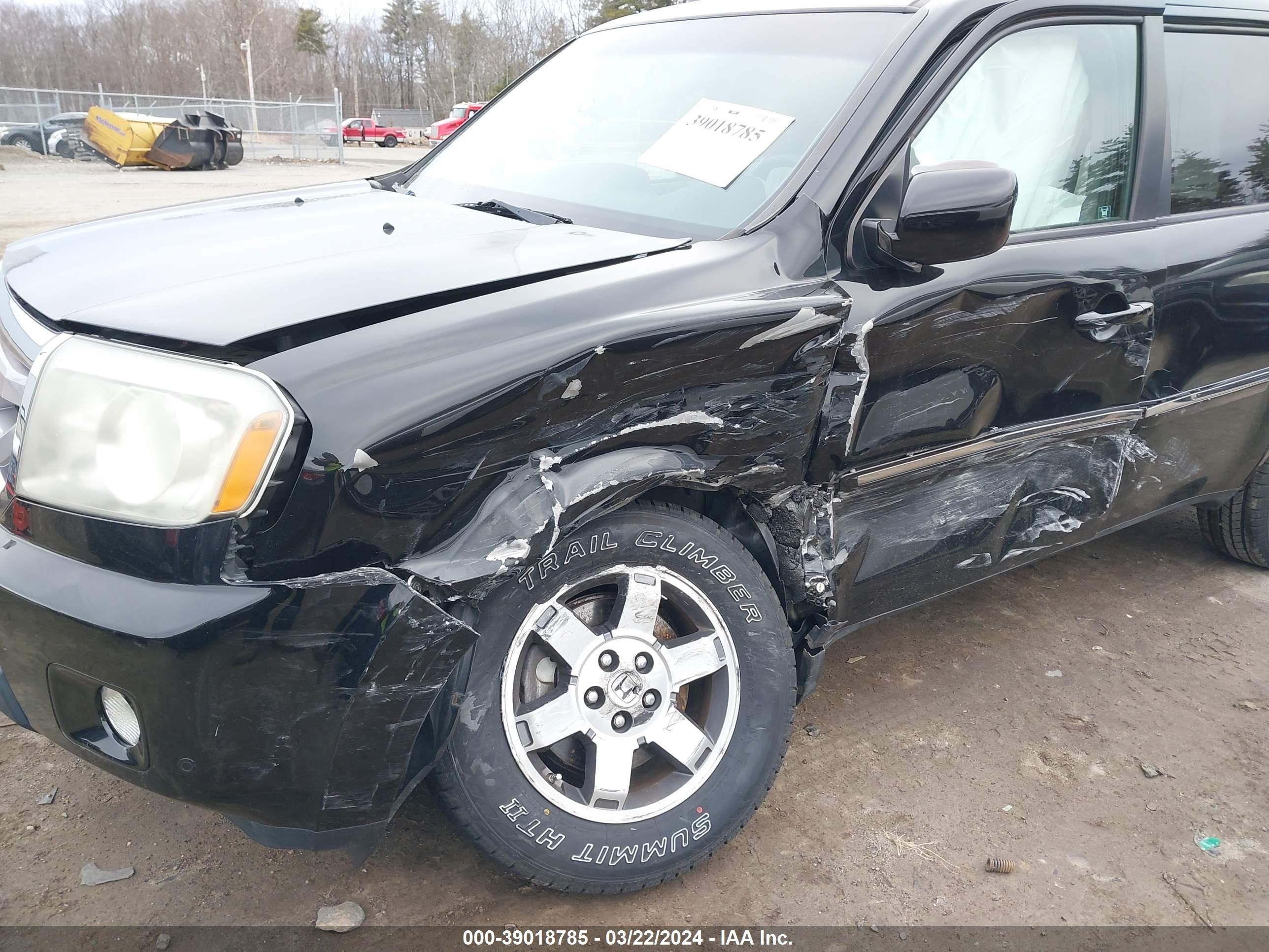 Photo 5 VIN: 5FNYF4H98BB080969 - HONDA PILOT 