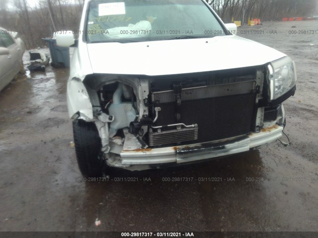 Photo 5 VIN: 5FNYF4H98BB101898 - HONDA PILOT 