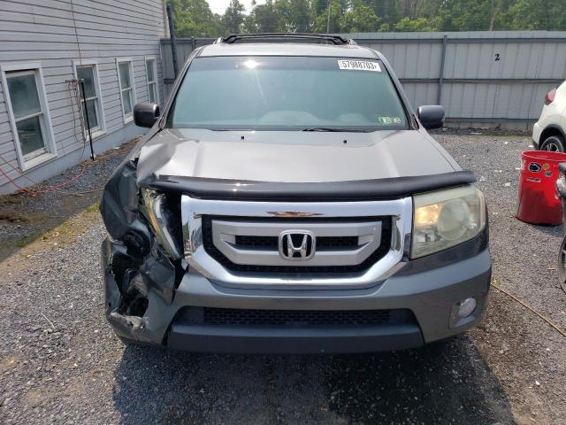 Photo 4 VIN: 5FNYF4H99AB022951 - HONDA PILOT TOUR 