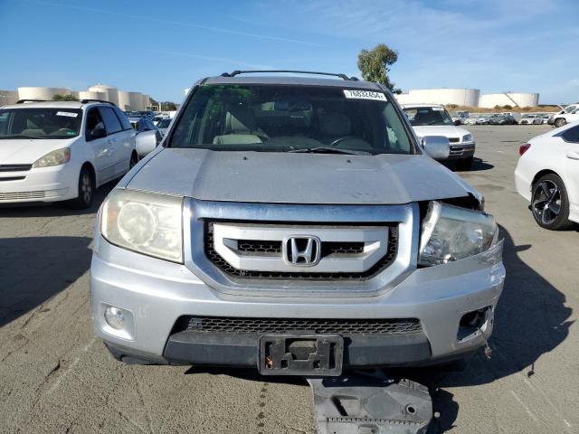 Photo 4 VIN: 5FNYF4H99AB029835 - HONDA PILOT TOUR 