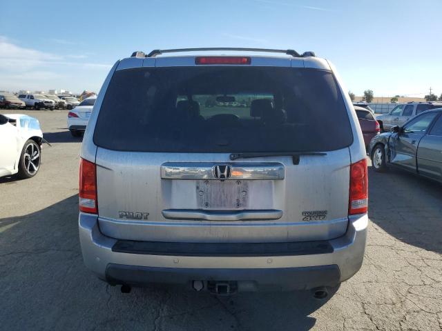 Photo 5 VIN: 5FNYF4H99AB029835 - HONDA PILOT TOUR 