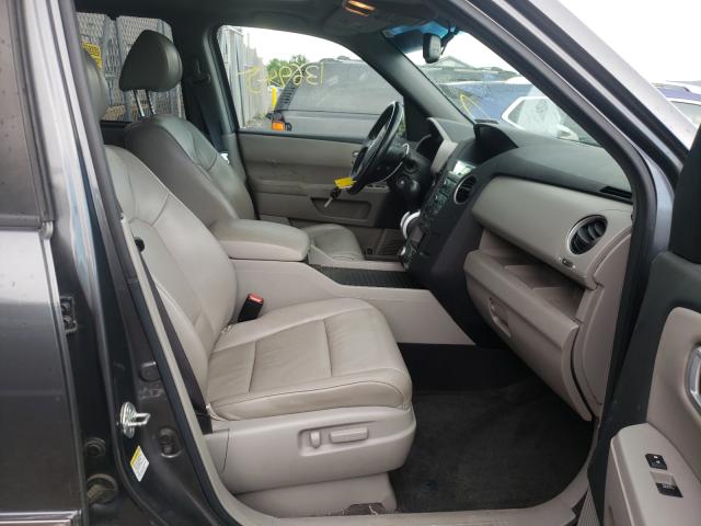 Photo 4 VIN: 5FNYF4H99AB040981 - HONDA PILOT TOUR 