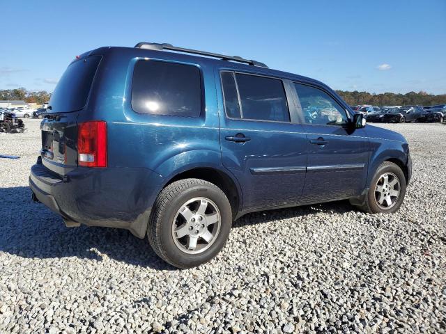 Photo 2 VIN: 5FNYF4H99BB040996 - HONDA PILOT TOUR 