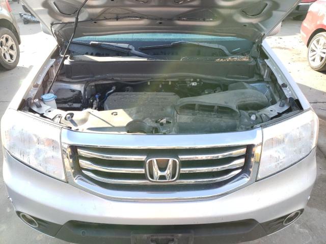 Photo 6 VIN: 5FNYF4H99FB055536 - HONDA PILOT TOUR 