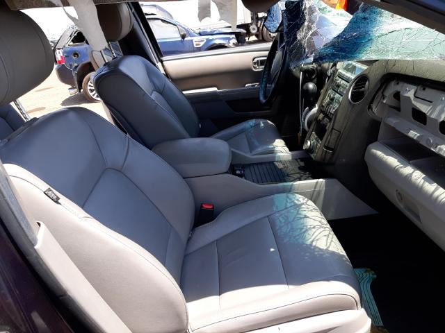 Photo 4 VIN: 5FNYF4H9XBB105497 - HONDA PILOT TOUR 