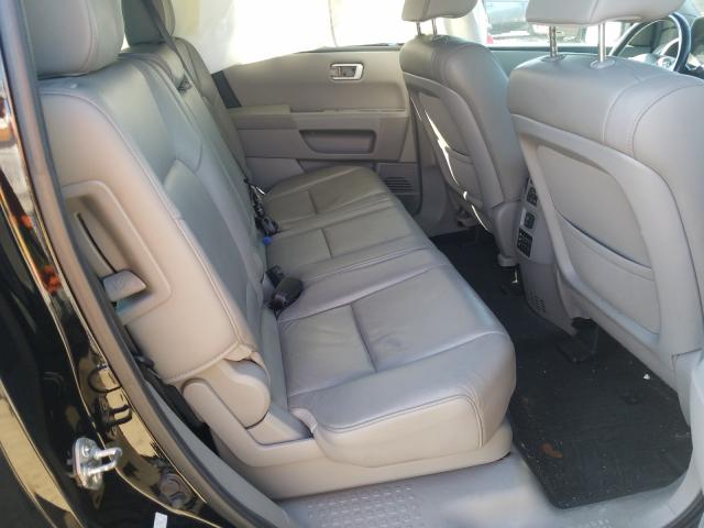 Photo 5 VIN: 5FNYF4H9XCB011055 - HONDA PILOT TOUR 