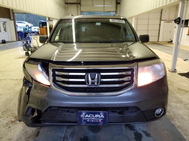 Photo 4 VIN: 5FNYF4H9XCB067156 - HONDA PILOT TOUR 