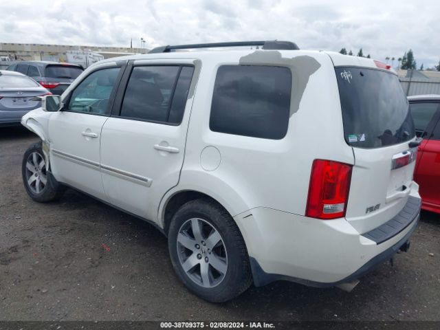 Photo 2 VIN: 5FNYF4H9XCB067223 - HONDA PILOT 