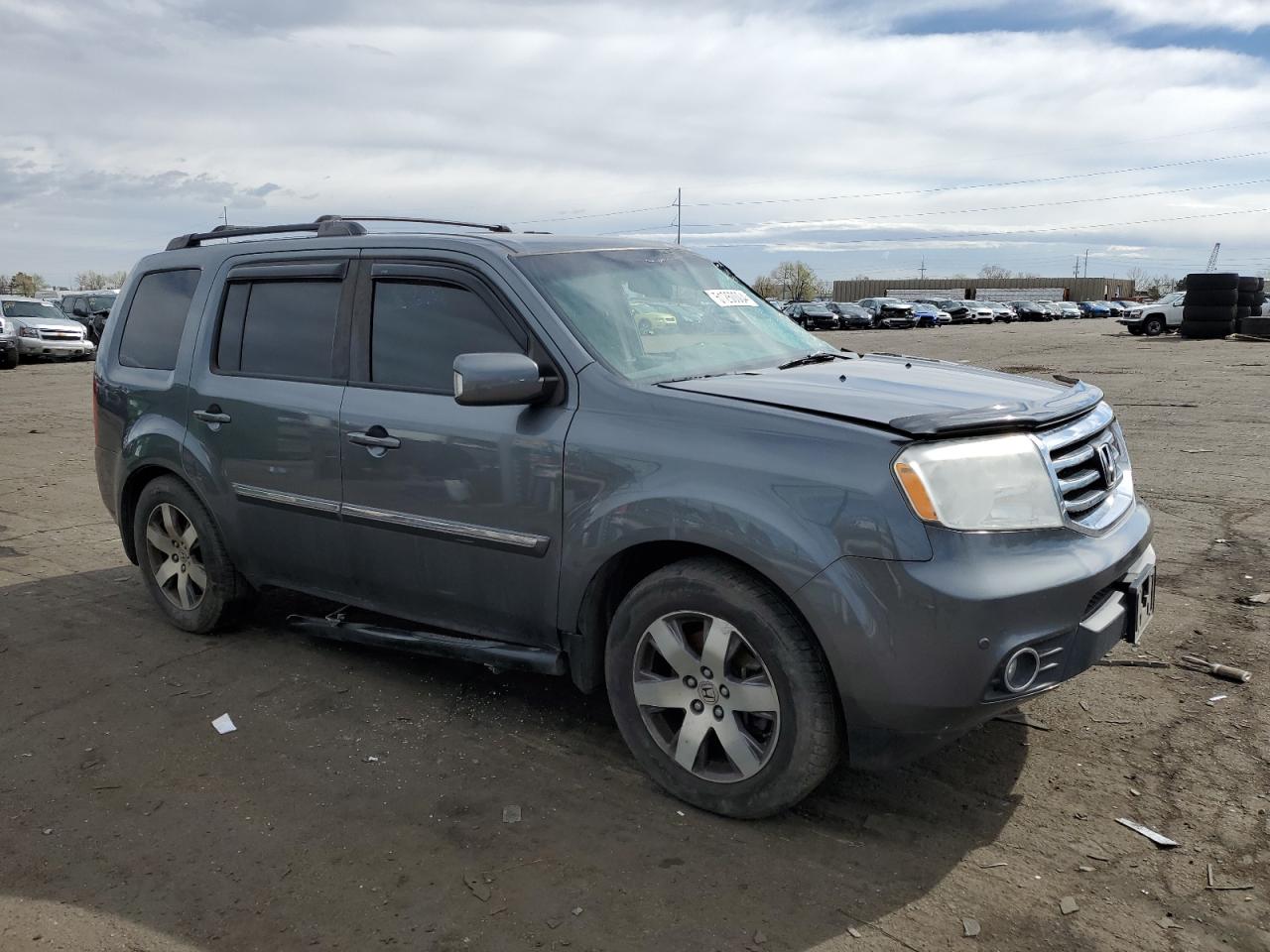 Photo 3 VIN: 5FNYF4H9XDB033901 - HONDA PILOT 