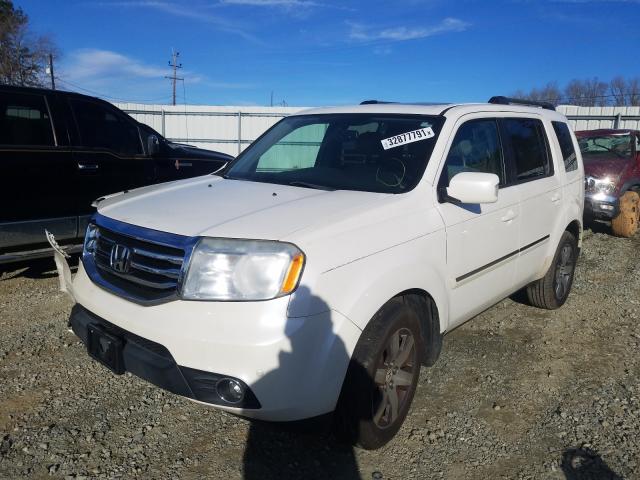 Photo 1 VIN: 5FNYF4H9XDB050486 - HONDA PILOT TOUR 