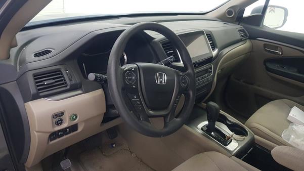 Photo 9 VIN: 5FNYF5821HB700076 - HONDA PILOT 