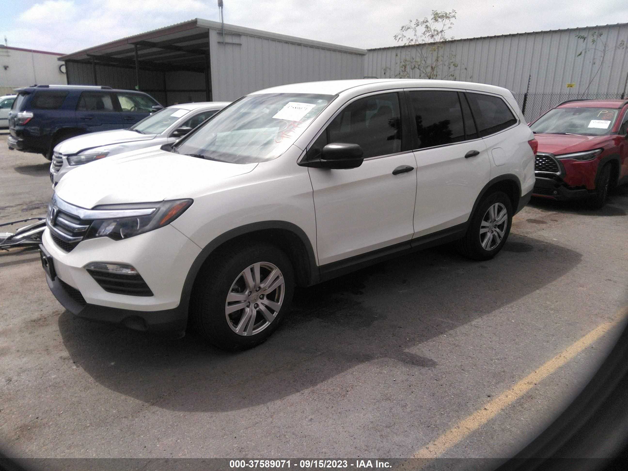 Photo 1 VIN: 5FNYF5H11HB041827 - HONDA PILOT 