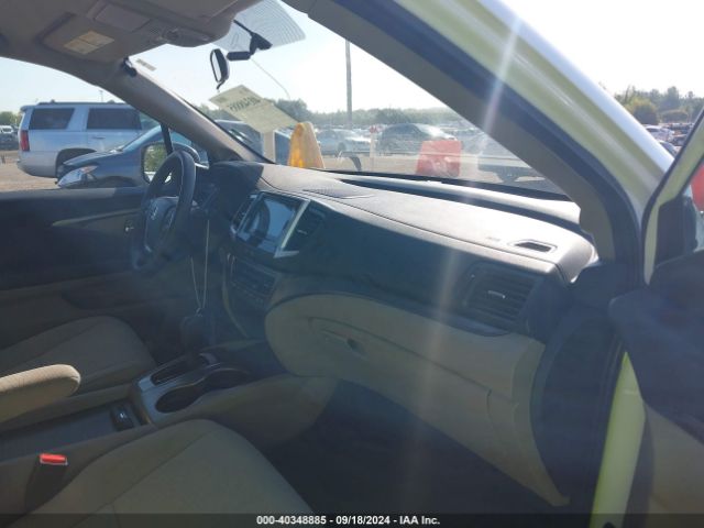 Photo 4 VIN: 5FNYF5H13JB010780 - HONDA PILOT 