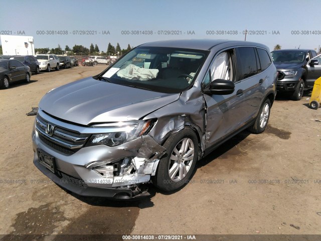 Photo 1 VIN: 5FNYF5H15JB001157 - HONDA PILOT 