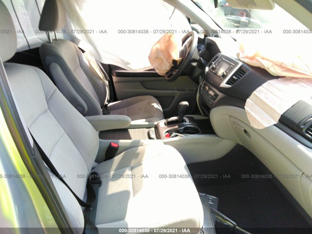 Photo 4 VIN: 5FNYF5H15JB001157 - HONDA PILOT 