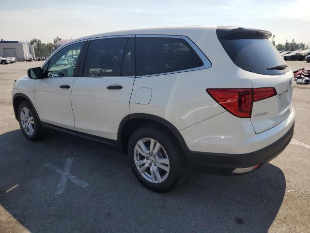 Photo 1 VIN: 5FNYF5H18JB018194 - HONDA PILOT LX 