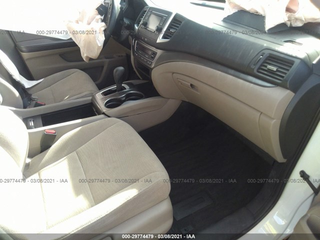 Photo 4 VIN: 5FNYF5H19JB031729 - HONDA PILOT 