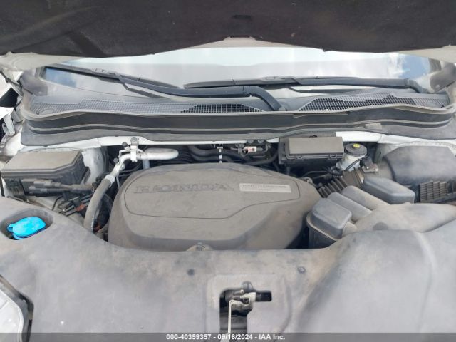 Photo 9 VIN: 5FNYF5H30GB014831 - HONDA PILOT 