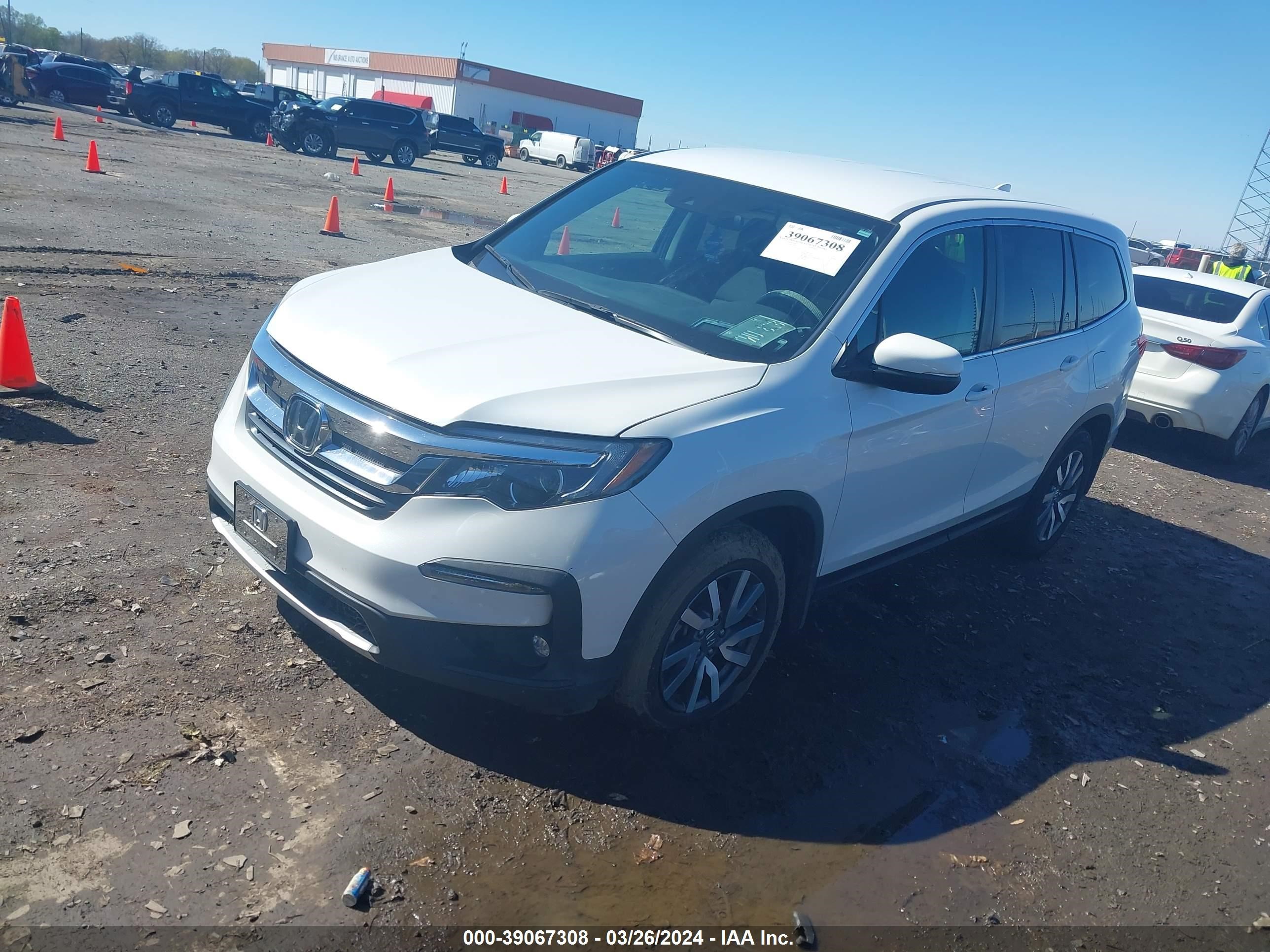 Photo 1 VIN: 5FNYF5H33MB013684 - HONDA PILOT 