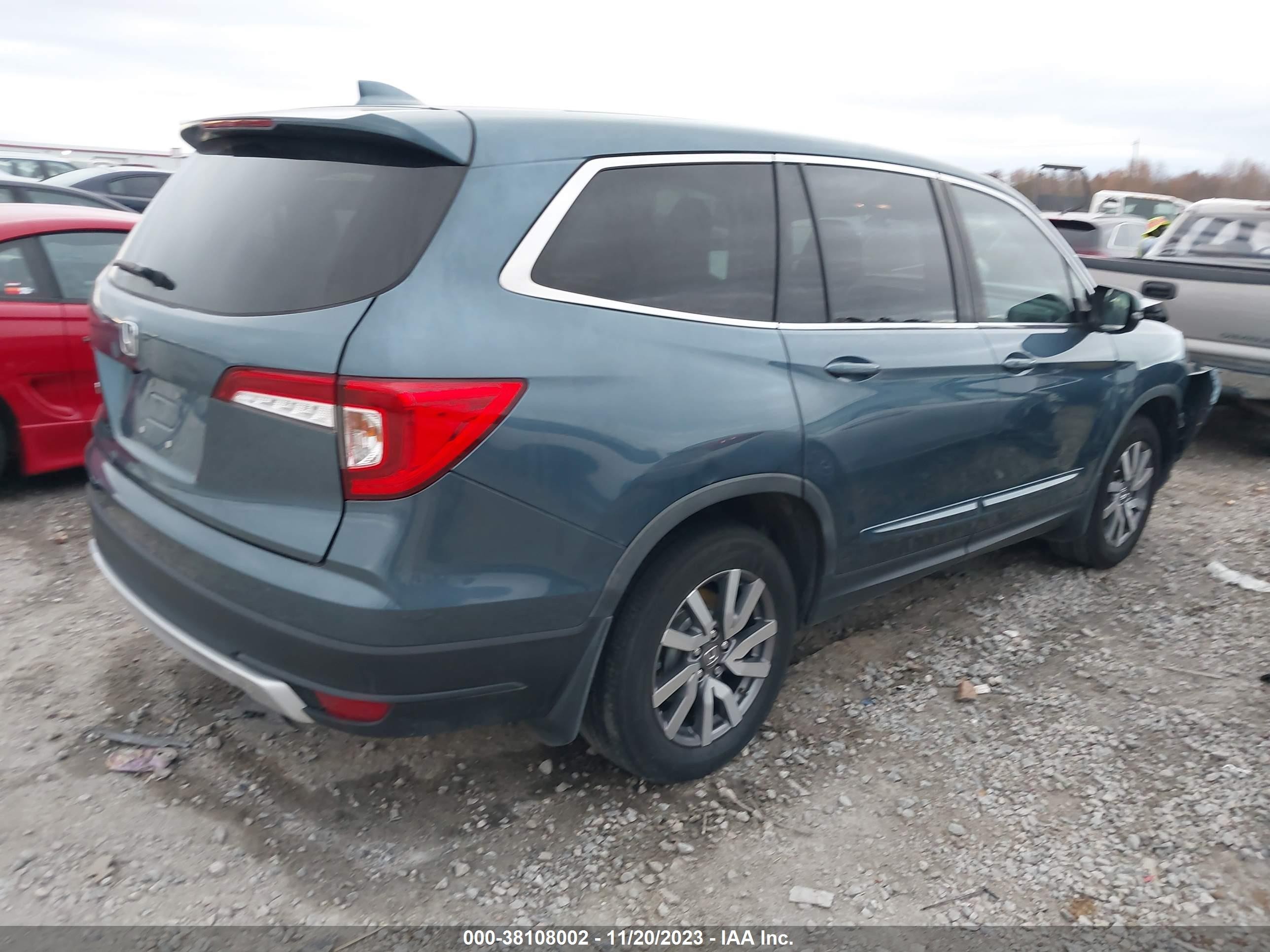 Photo 3 VIN: 5FNYF5H34MB010017 - HONDA PILOT 