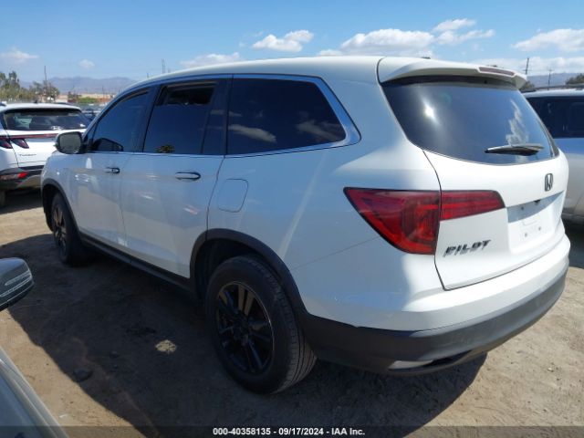 Photo 2 VIN: 5FNYF5H35JB003783 - HONDA PILOT 