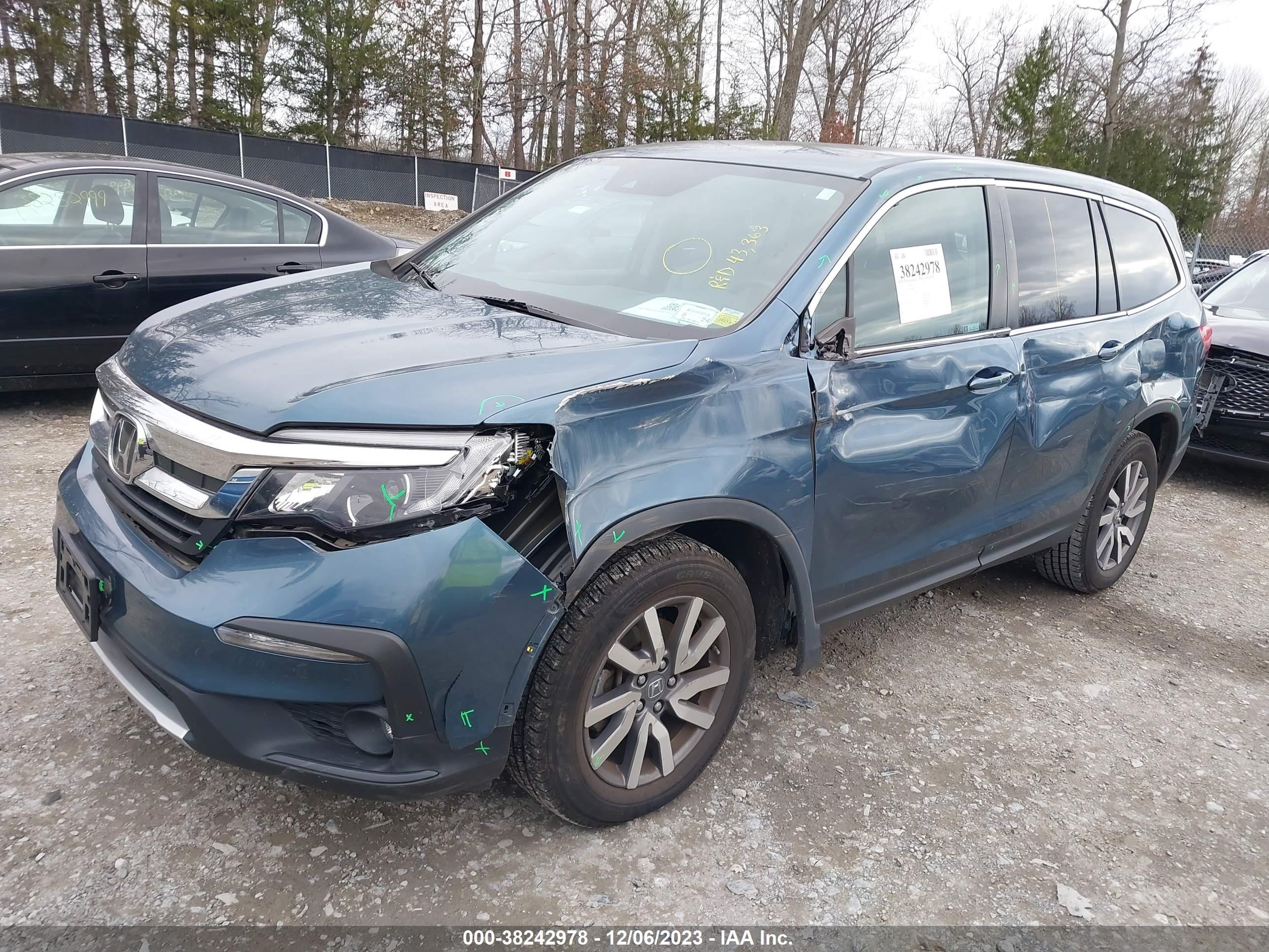 Photo 1 VIN: 5FNYF5H35LB026466 - HONDA PILOT 