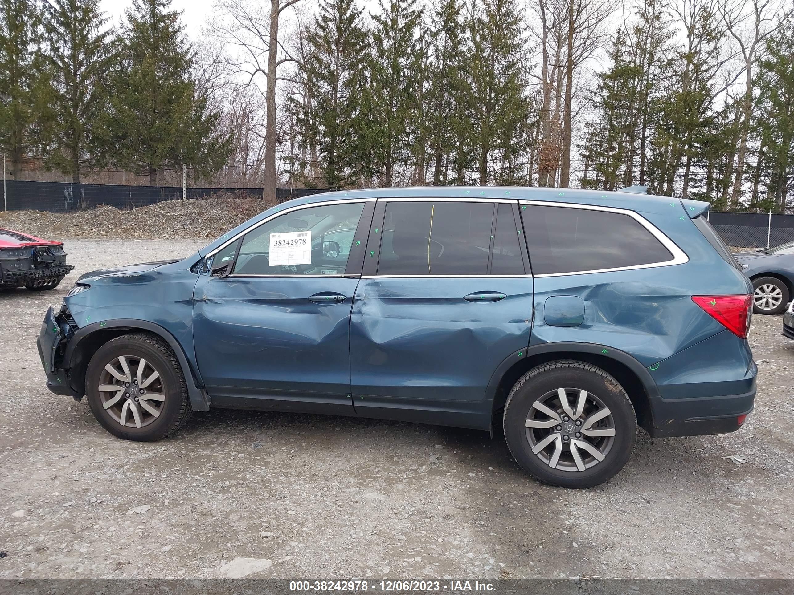 Photo 13 VIN: 5FNYF5H35LB026466 - HONDA PILOT 