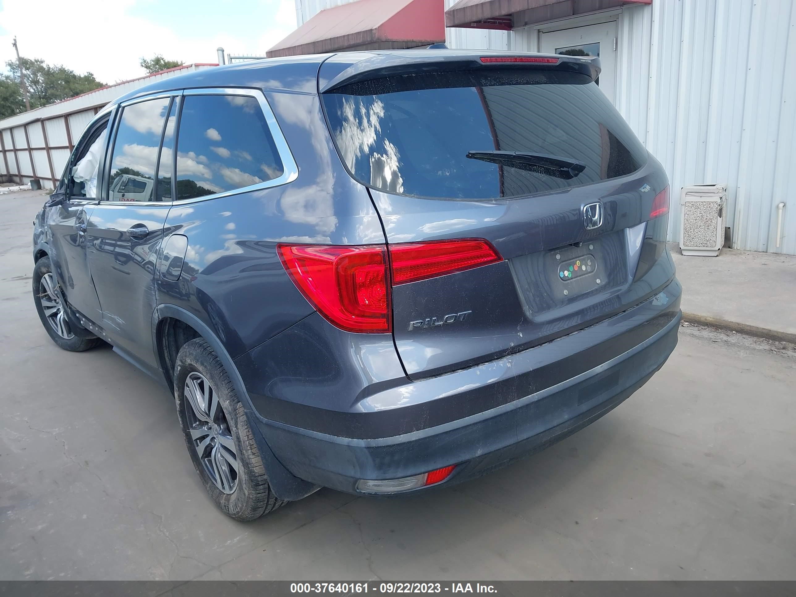 Photo 2 VIN: 5FNYF5H39GB019042 - HONDA PILOT 