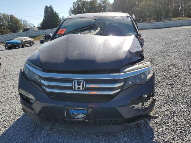 Photo 4 VIN: 5FNYF5H3XGB037405 - HONDA PILOT 