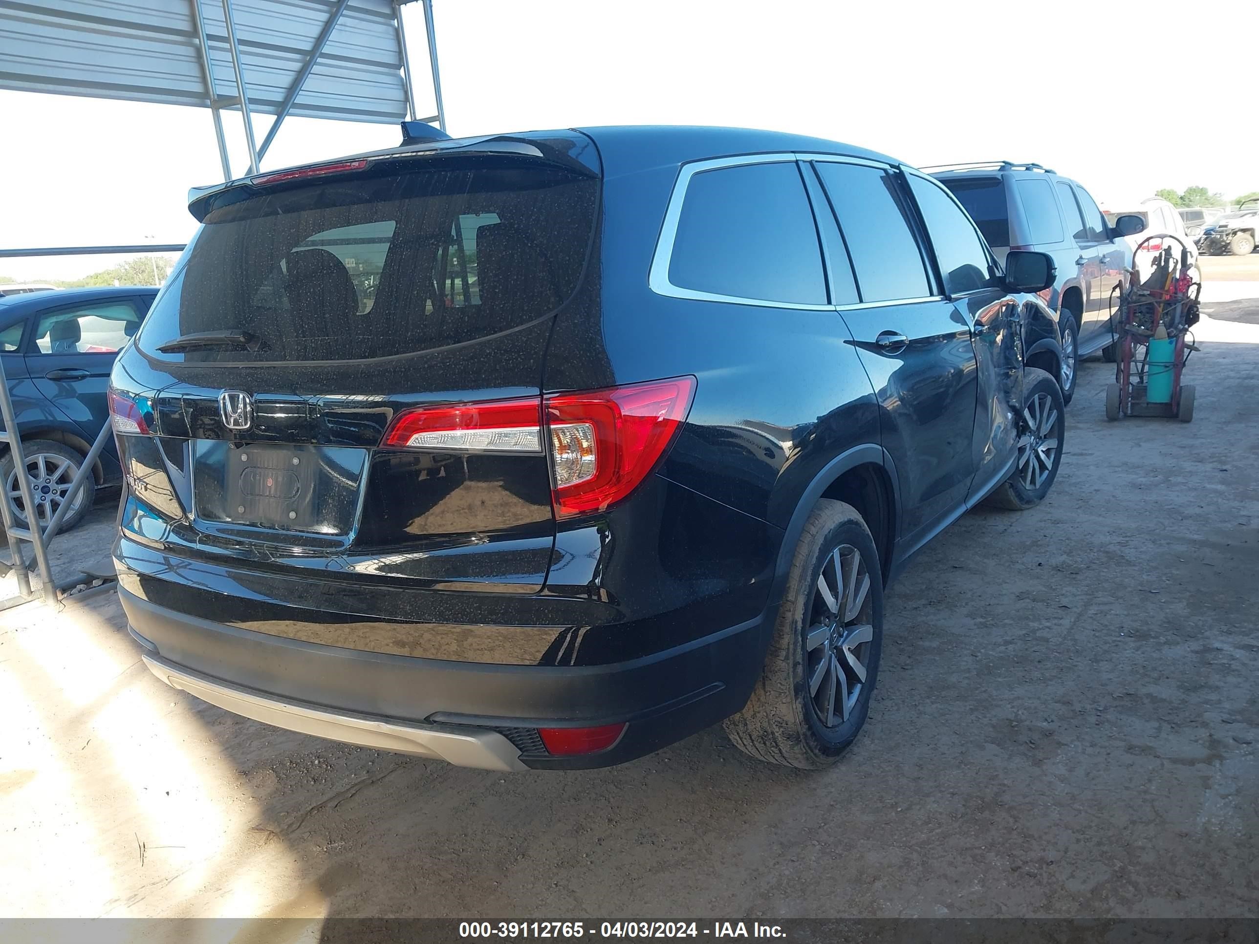 Photo 3 VIN: 5FNYF5H50LB011424 - HONDA PILOT 