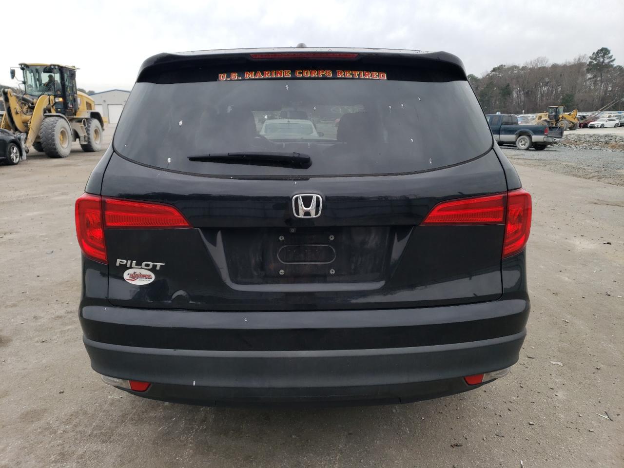 Photo 5 VIN: 5FNYF5H51JB028701 - HONDA PILOT 