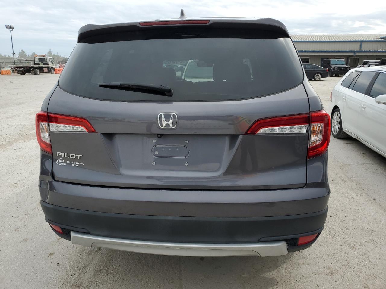 Photo 6 VIN: 5FNYF5H53LB010364 - HONDA PILOT 