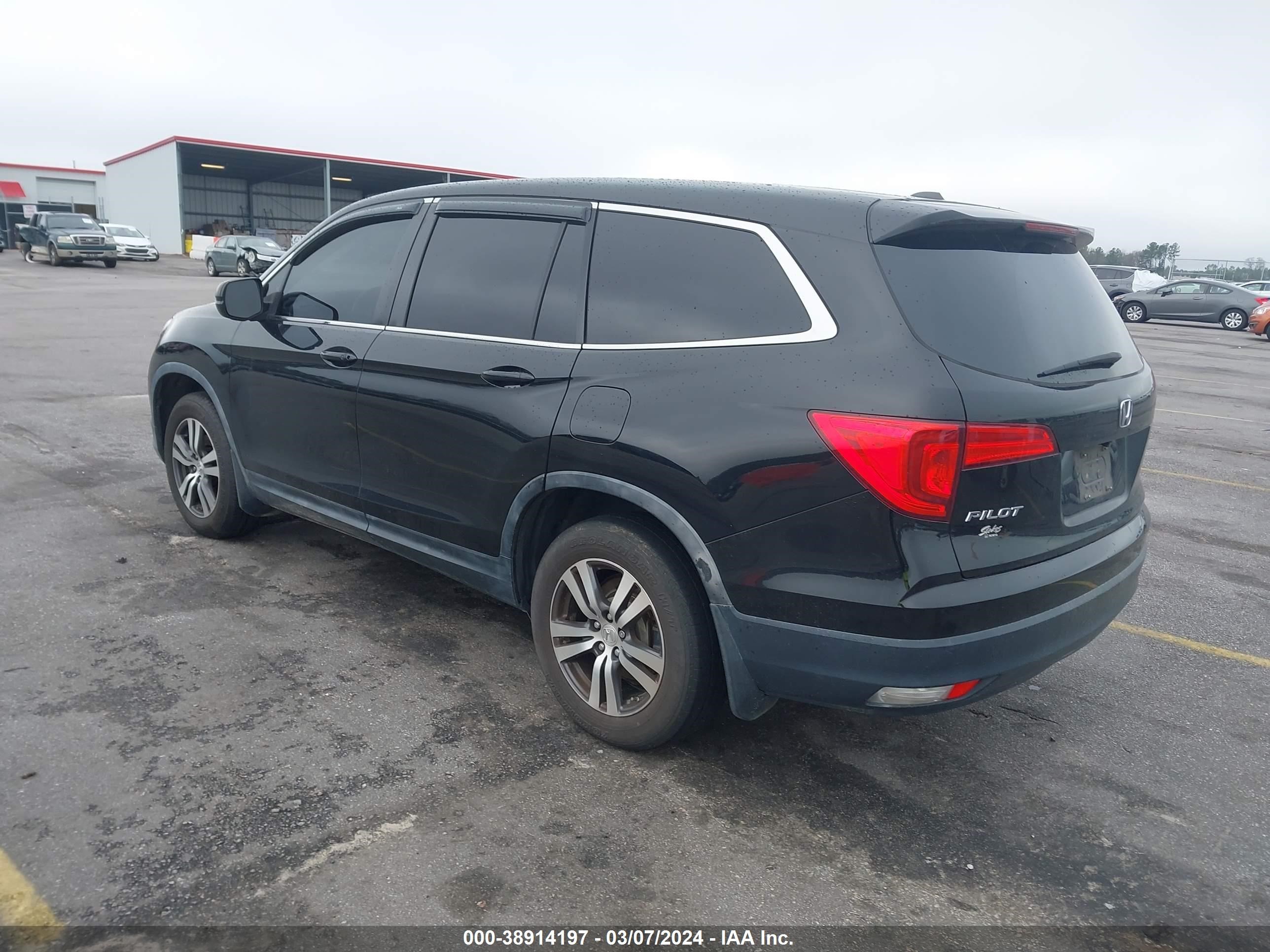 Photo 2 VIN: 5FNYF5H54GB045789 - HONDA PILOT 