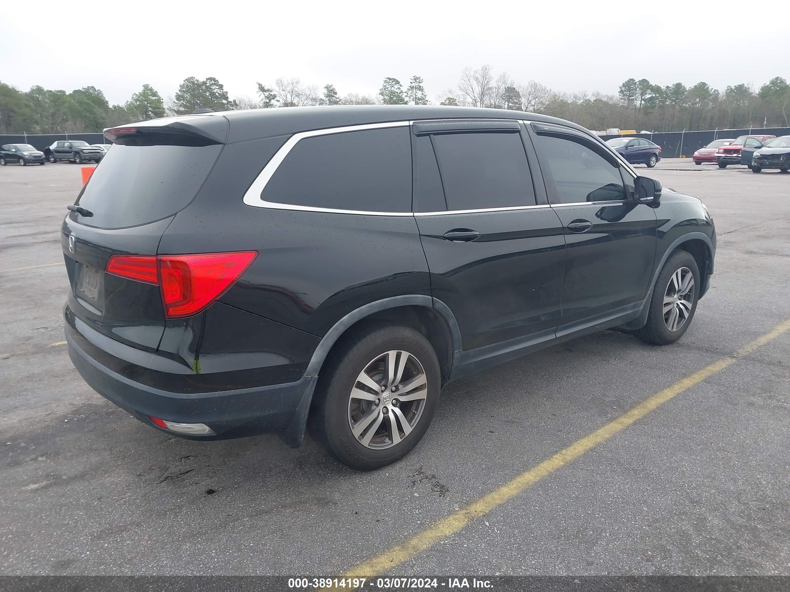 Photo 3 VIN: 5FNYF5H54GB045789 - HONDA PILOT 