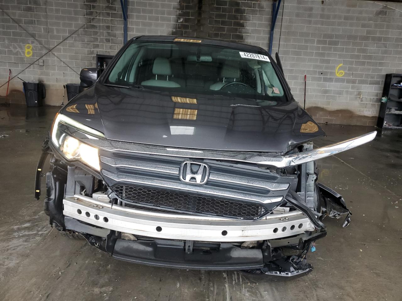 Photo 4 VIN: 5FNYF5H59GB045450 - HONDA PILOT 