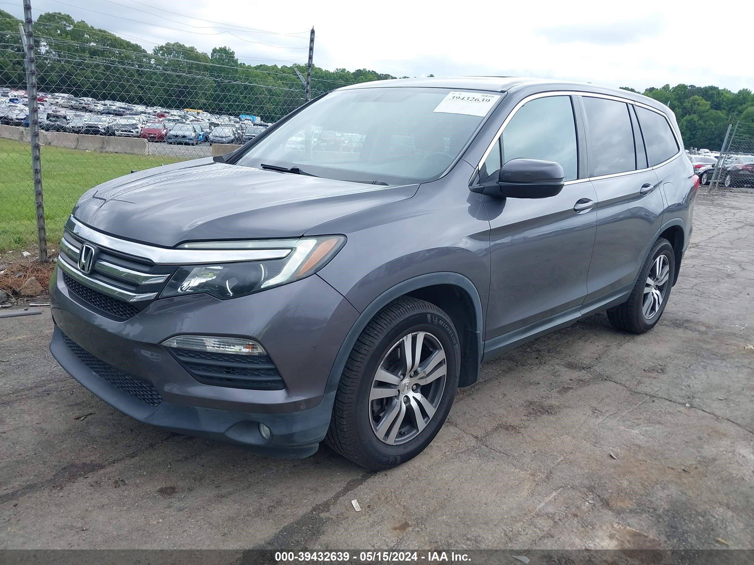 Photo 1 VIN: 5FNYF5H5XHB014306 - HONDA PILOT 