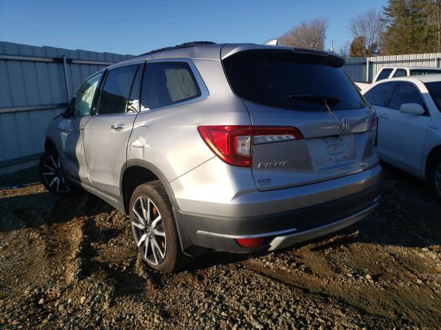 Photo 2 VIN: 5FNYF5H61KB000133 - HONDA PILOT TOUR 