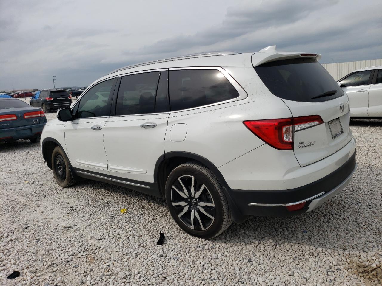 Photo 1 VIN: 5FNYF5H61LB026393 - HONDA PILOT 