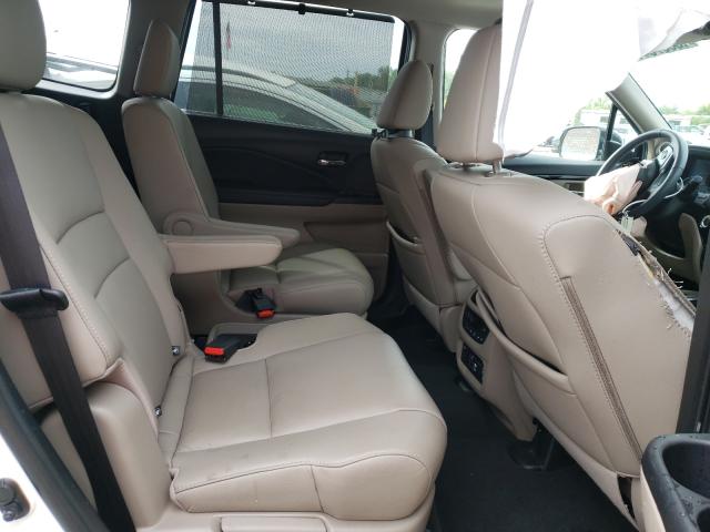 Photo 5 VIN: 5FNYF5H65KB007165 - HONDA PILOT TOUR 