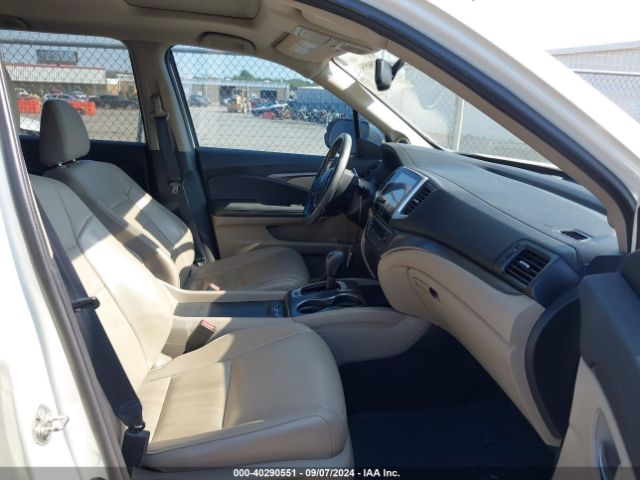 Photo 4 VIN: 5FNYF5H7XGB043000 - HONDA PILOT 