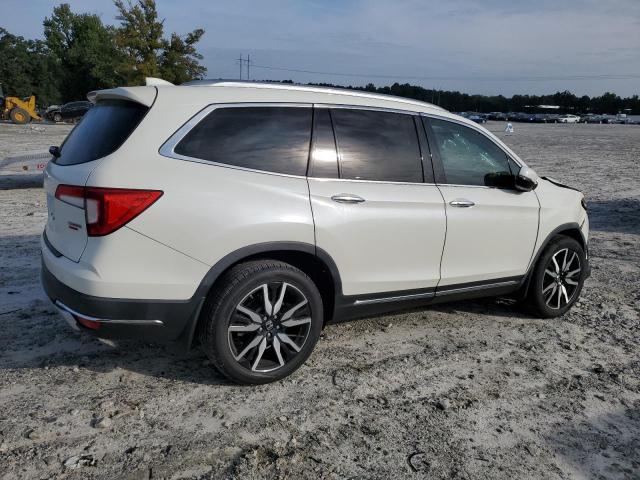 Photo 2 VIN: 5FNYF5H92KB002869 - HONDA PILOT TOUR 