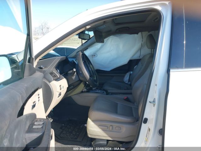 Photo 4 VIN: 5FNYF5H93GB011667 - HONDA PILOT 