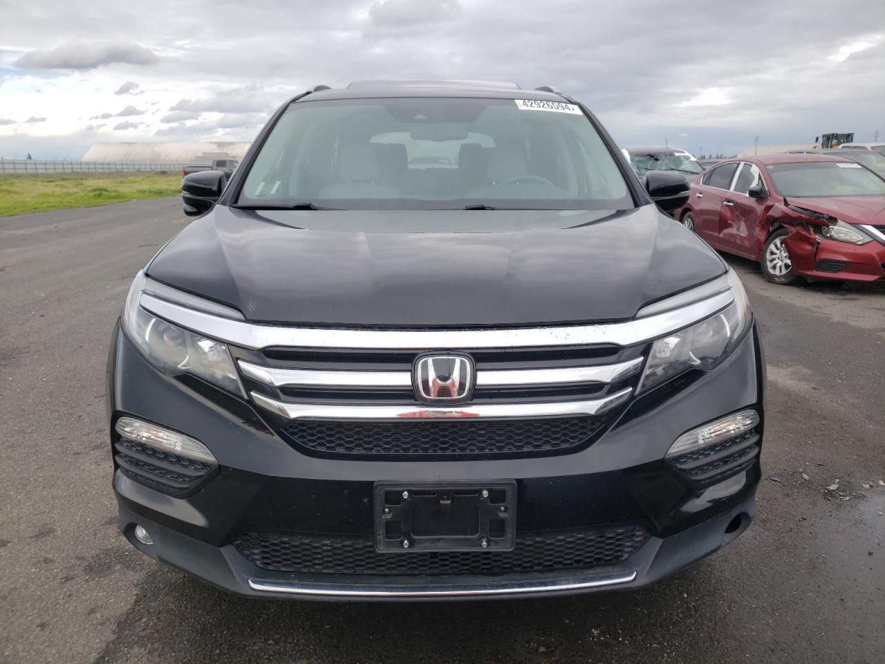 Photo 4 VIN: 5FNYF5H95GB045125 - HONDA PILOT 