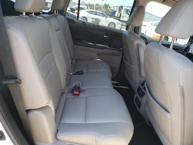 Photo 5 VIN: 5FNYF5H95HB029282 - HONDA PILOT TOUR 