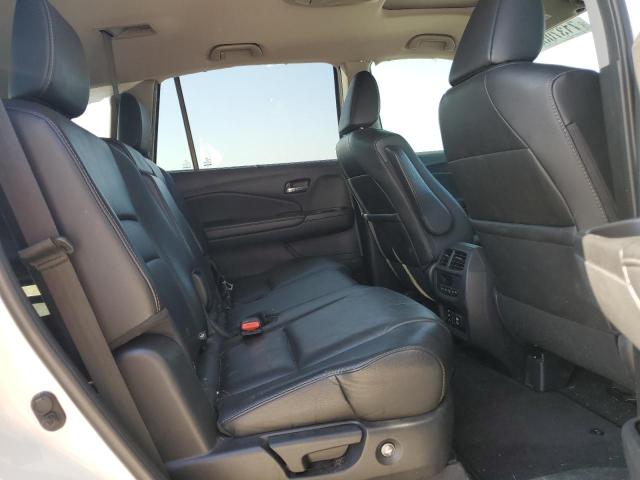 Photo 10 VIN: 5FNYF5H96HB045717 - HONDA PILOT TOUR 