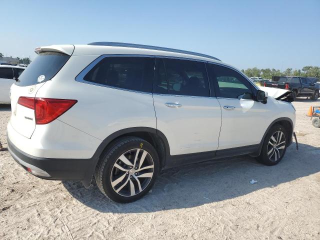 Photo 2 VIN: 5FNYF5H96HB045717 - HONDA PILOT TOUR 